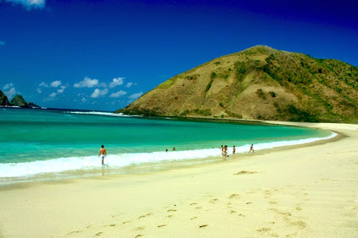 Pantai Kuta Lombok