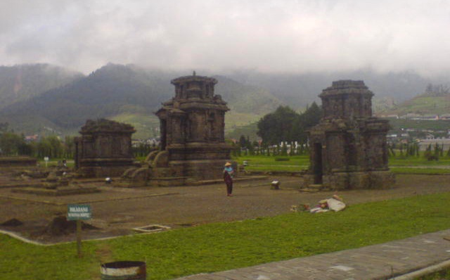 candi dieng