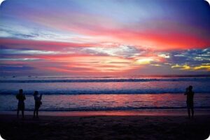 gambar pantai pandawa bali