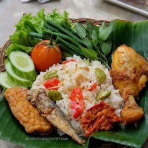 Nasi liwet mudah dan lezat